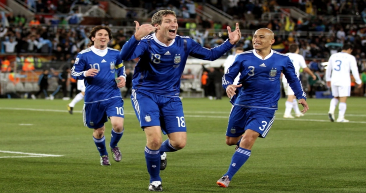 戈亚尼亚竞技vs隆德里纳直播_高清免费戈亚尼亚竞技vs隆德里纳直播_各类戈亚尼亚竞技vs隆德里纳直播赛事直播-24直播